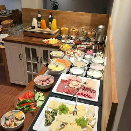 호텔 Haus Am Hochwald 3*